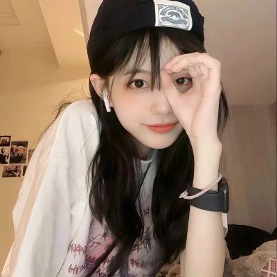 姐妹狂欢行 海报
